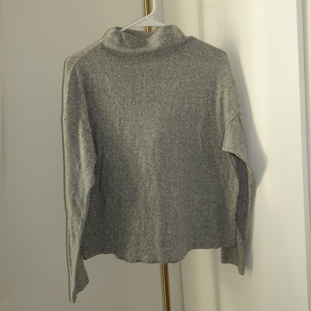UNIQLO - Turtleneck